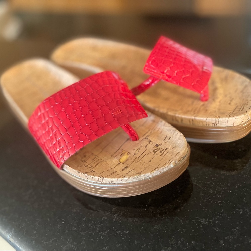 Brand new, in-box, Donald Pliner Fifi Sandals